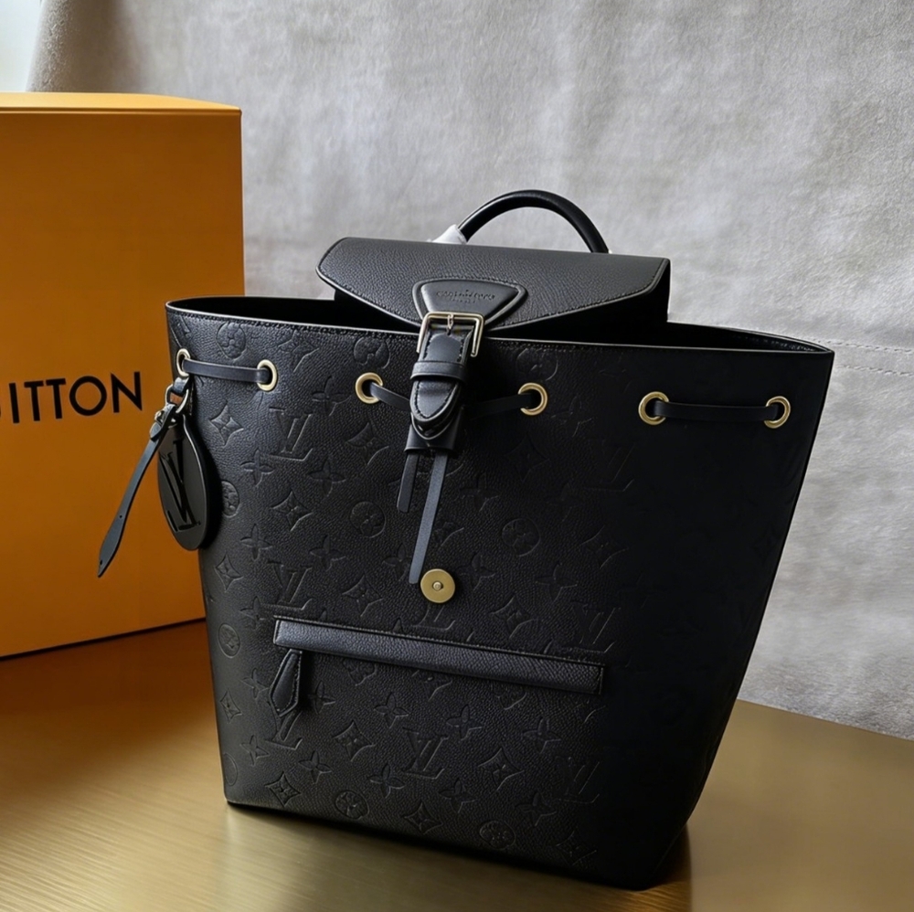 Louis Vuitton Montsouris PM Monogram Empreinte